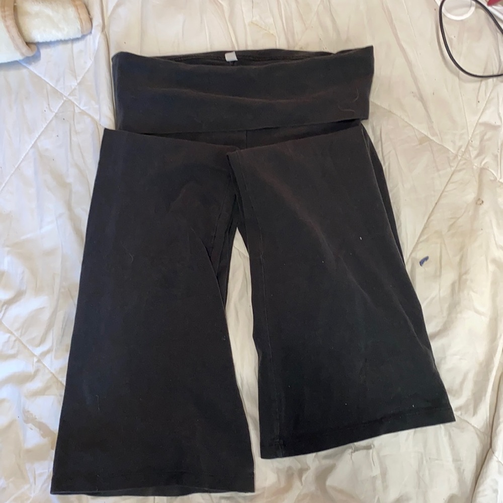 Victoria’s Secret yoga pants